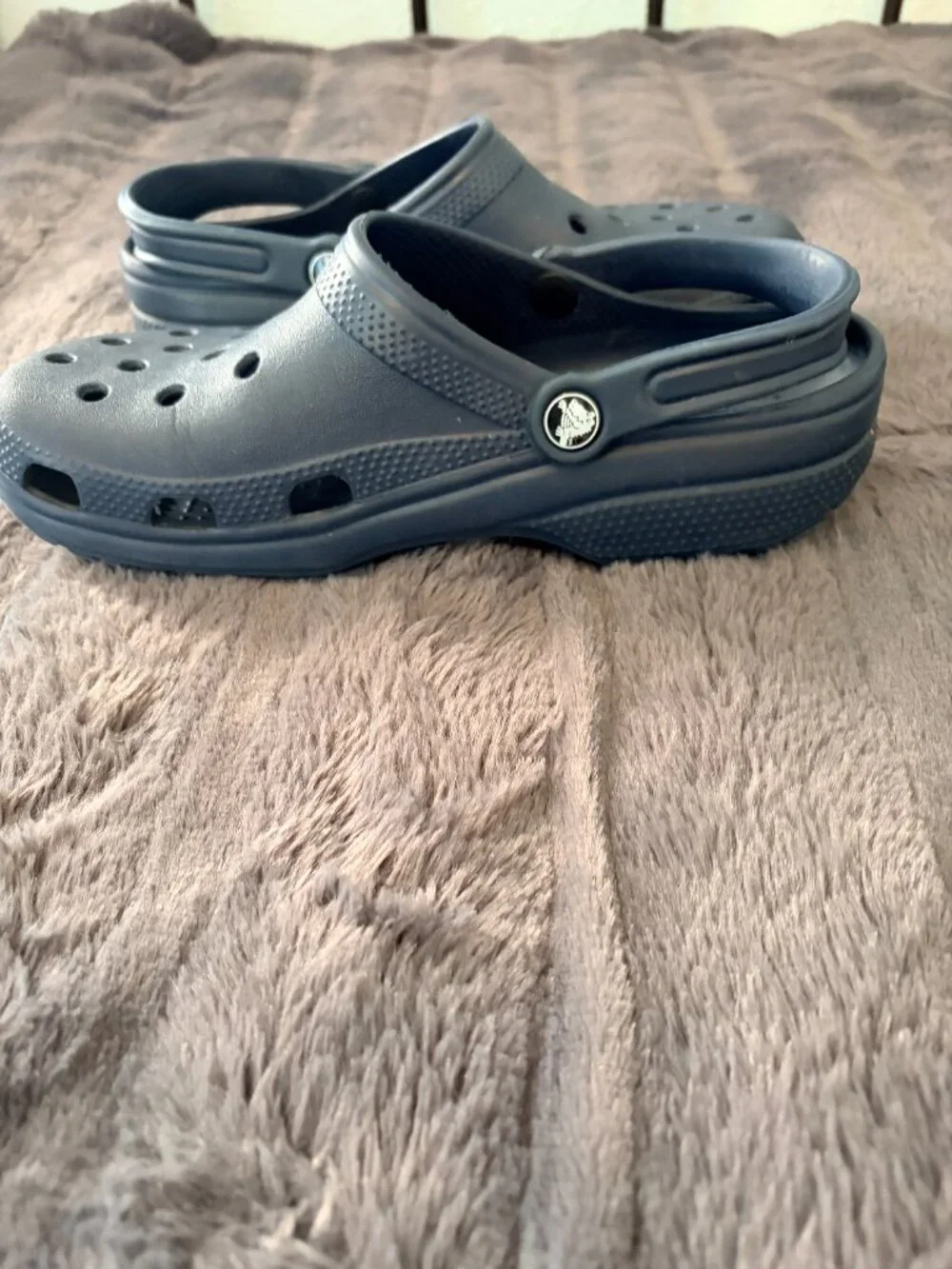 Crocs Classic Navy Blue Clogs M9 W11 Comfort Garden Casual Unisex Slip On
